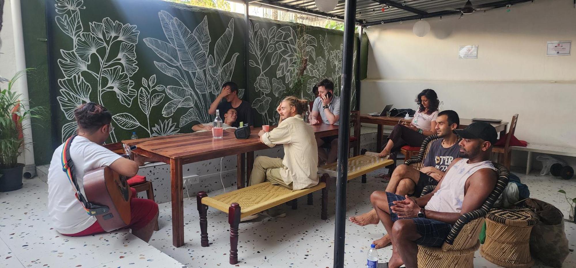 Hammock Hostels - Bandra มุมไบ ภายนอก รูปภาพ